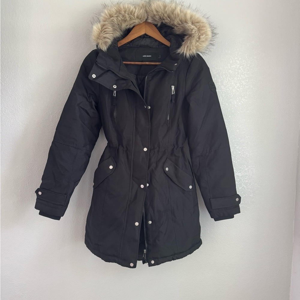 Vero Moda Women’s Black Parka Jacket with Tan Fur Trim Szie Small - Picture 2 of 6